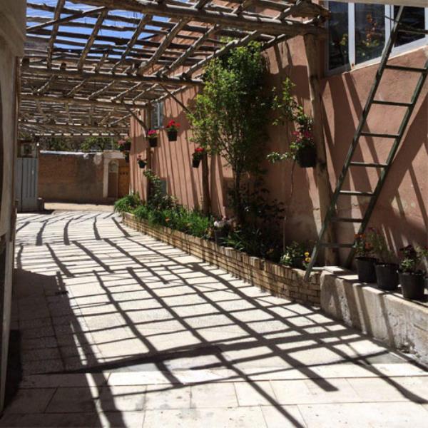 فضای بیرونی شرکت